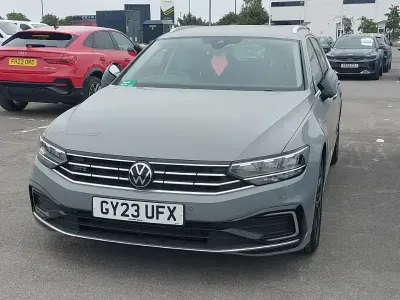 Used VW Passat GTE 218 HP (160 kW) 2023 Grey Estate