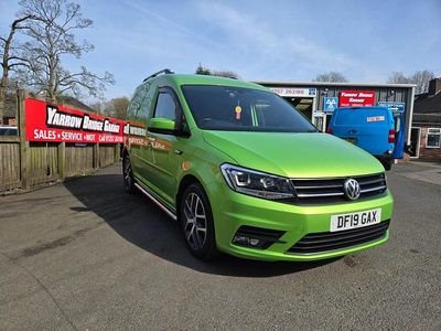 Used VW Caddy Highline 150 HP (110 kW) 2019 Green MPV