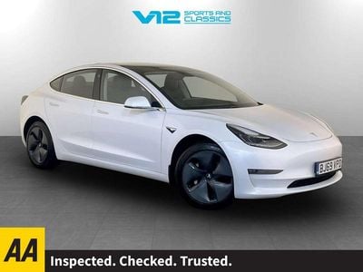 Used Tesla Model 3 Standard Range 177 kW (241 HP) 2019 White Sedan