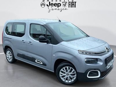 Used Citroën Berlingo Feel 110 HP (80 kW) 2022 Grey MPV