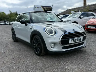 Usado Mini Cooper Hatch 2018 Prateado Citadino