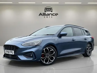 Used Ford Focus ST-Line X 2019 Blue Estate