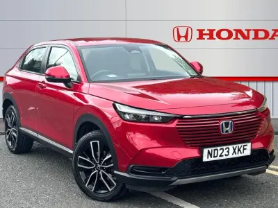 Used Honda HR-V Elegance 131 HP (96 kW) 2023 Red SUV