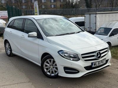 Used Mercedes B180 Executive 122 HP (89 kW) 2015 White MPV