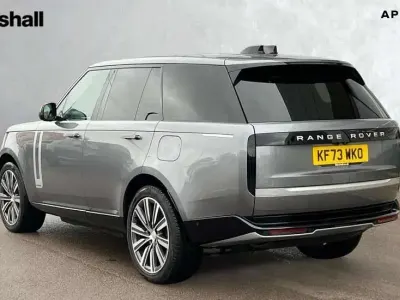 Käytetty Land Rover Range Rover Autobiography 550 HP (404 kW) 2024 Harmaa Katumaasturi