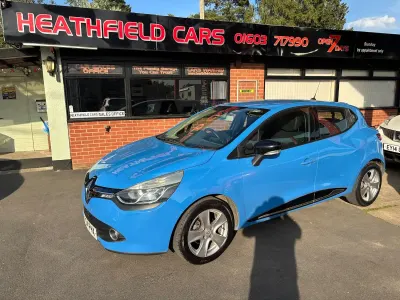 Used Renault Clio Dynamique 75 HP (55 kW) 2014 Blue Hatchback