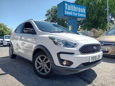 Used Ford Ka Plus Active 85 HP (62 kW) 2019 White Hatchback