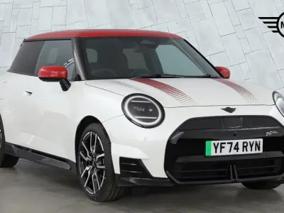 Used Mini Cooper Hatch 133 kW (181 HP) 2024 White Hatchback