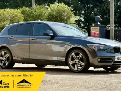 Używany BMW 118 Sport Line 2013 Szary Hatchback