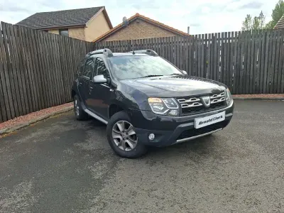 Used Dacia Duster Lauréate 109 HP (80 kW) 2016 Black SUV