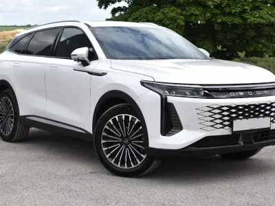 Used Omoda 9 537 HP (394 kW) 2026 White SUV