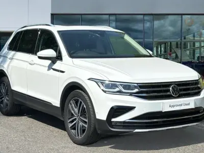 Used VW Tiguan Elegance 150 HP (110 kW) 2021 Pure white SUV