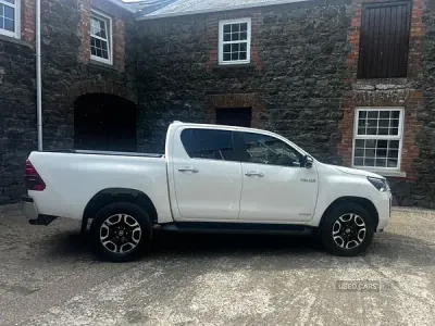Used Toyota HiLux 2022 White Pickup