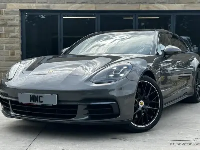 Used Porsche Panamera Sport Turismo 330 HP (242 kW) 2018 Grey Hatchback