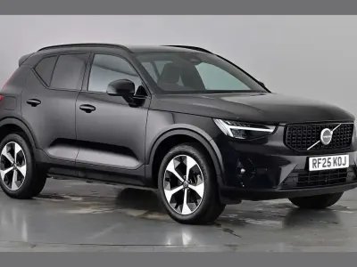 Used Volvo XC40 Plus 197 HP (144 kW) 2025 Onyx black SUV