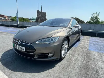 Used Tesla Model S Performance 339 kW (462 HP) 2015 Multicoloured Hatchback