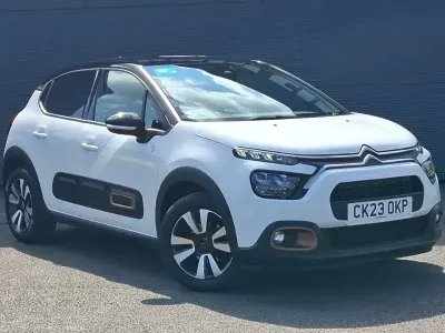 Used Citroën C3 PureTech 83 HP (61 kW) 2023 White Hatchback