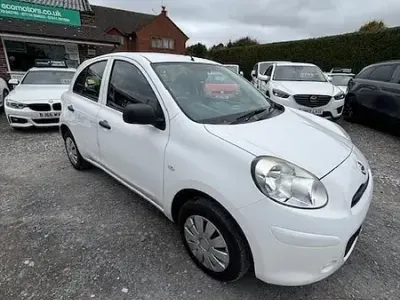 Used Nissan Micra Visia 80 HP (58 kW) 2013 White Hatchback