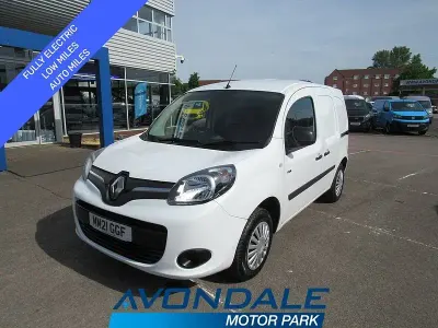 Usado Renault Kangoo Business 44 kW (60 CV) 2021 Blanco Monovolumen