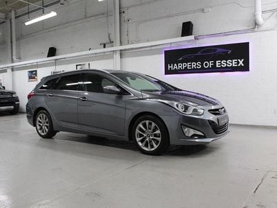 Silver Used 2014 Hyundai i40 Style Estate | £7,795 (A bit pricey)