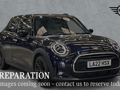 Begagnad Mini Cooper Exclusive 134 HK (98 kW) 2022 Svart Halvkombi