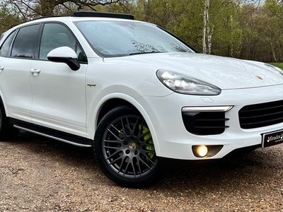 Porsche Cayenne S E-Hybrid