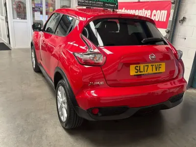 Begagnad Nissan Juke Acenta 2017 Röd SUV