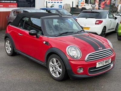 Używany Mini Cooper Cabriolet 122 KM (89 kW) 2013 Czerwony Kabriolet