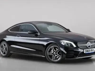 Used Mercedes C220 AMG Line Premium 194 HP (142 kW) 2019 Black Coupe