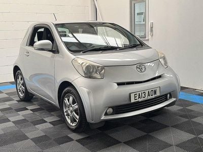 Toyota iQ