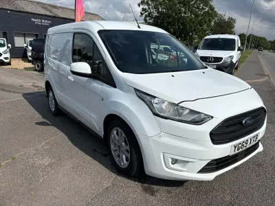 Käytetty Ford Transit Connect Limited 118 HP (86 kW) 2019 Valkoinen Tila-auto
