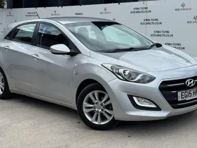 Used Hyundai i30 SE 110 HP (80 kW) 2015 Silver Hatchback