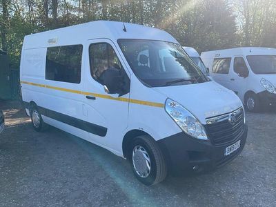Begagnad Vauxhall Movano 130 HK (95 kW) 2019 Vit Minibuss