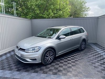 used VW Golf VII Estate (2017/67)SE Navigation 2.0 TDI BMT 150PS (03/17 on) 5d