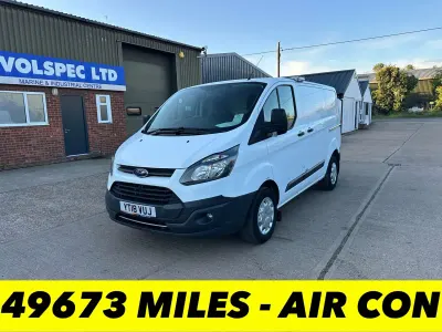 Used Ford Transit Custom 105 HP (77 kW) 2018 White Van
