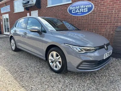 Usado VW Golf VII S 150 CV (110 kW) 2020 Gris Utilitario