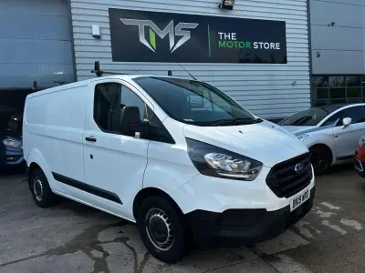 Used Ford Transit Custom 105 HP (77 kW) 2019 White Van