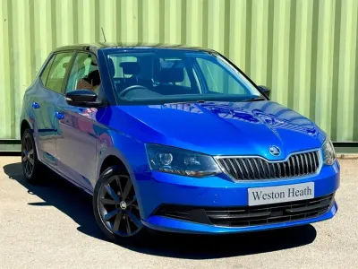 Second-hand Skoda Fabia Colour Edition 2017 Albastru Hatchback
