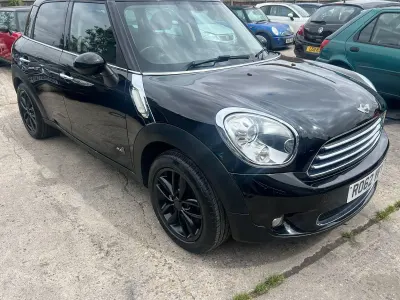 Used Mini Cooper D 112 HP (82 kW) 2012 Black Hatchback