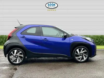 Used Toyota Aygo X 72 HP (52 kW) 2022 Blue SUV