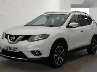 Used Nissan X-Trail S 131 HP (96 kW) 2016 White SUV