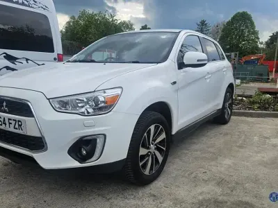 Used Mitsubishi ASX 115 HP (84 kW) 2014 White SUV