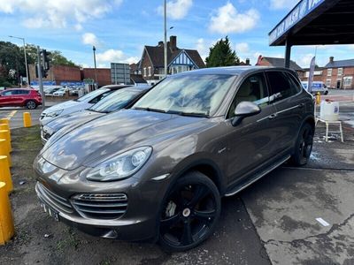 Porsche Cayenne S E-Hybrid