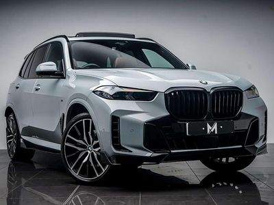 Begagnad BMW X5 M Sport 347 HK (255 kW) 2024 Grå SUV