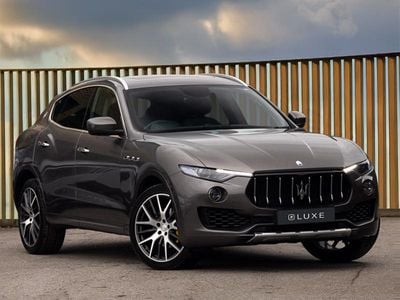 Used Maserati Levante 275 HP (202 kW) 2017 Grey SUV