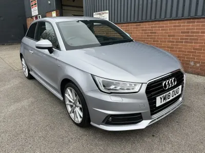 Używany Audi A1 S-Line 125 KM (91 kW) 2018 Srebrny Hatchback