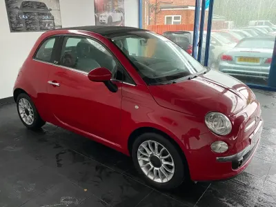 Used Fiat 500 Lounge 85 HP (62 kW) 2013 Red Cabriolet