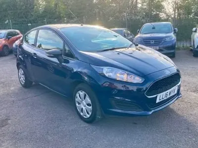 Używany Ford Fiesta Studio 82 KM (60 kW) 2016 Hatchback