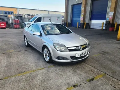 Used Vauxhall Astra Design Edition 197 HP (144 kW) 2007