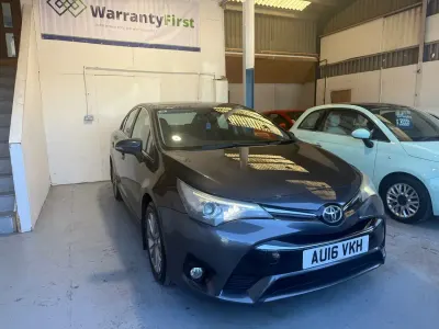 Second-hand Toyota Avensis Business Edition 143 CP (105 kW) 2016 Gri Berlinǎ